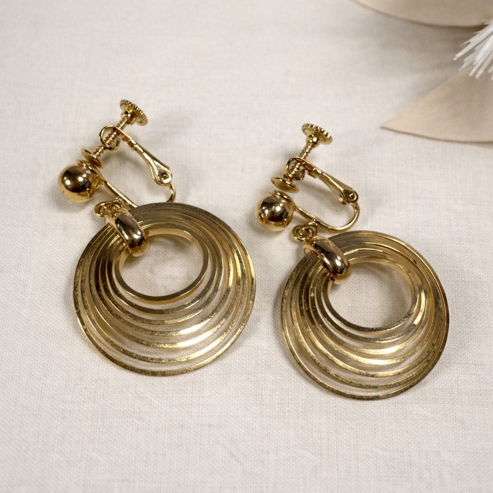 Vintage NAPIER Gold Tone Concentric Circle Dangle Earrings Retro Statement